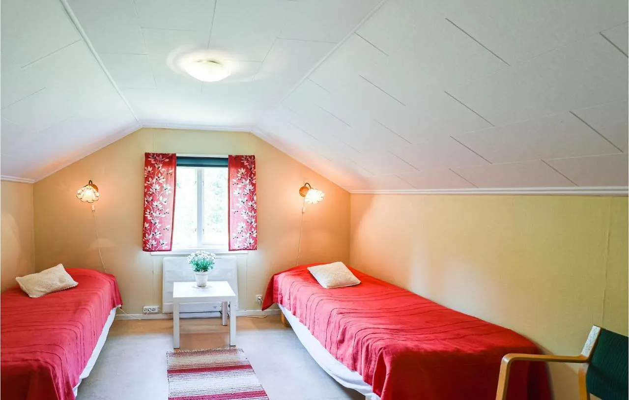 Holiday home 3 Bedroom Amazing Home In Vaenersborg Sweden