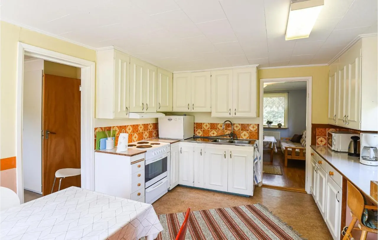 Holiday home 3 Bedroom Amazing Home In Vaenersborg
